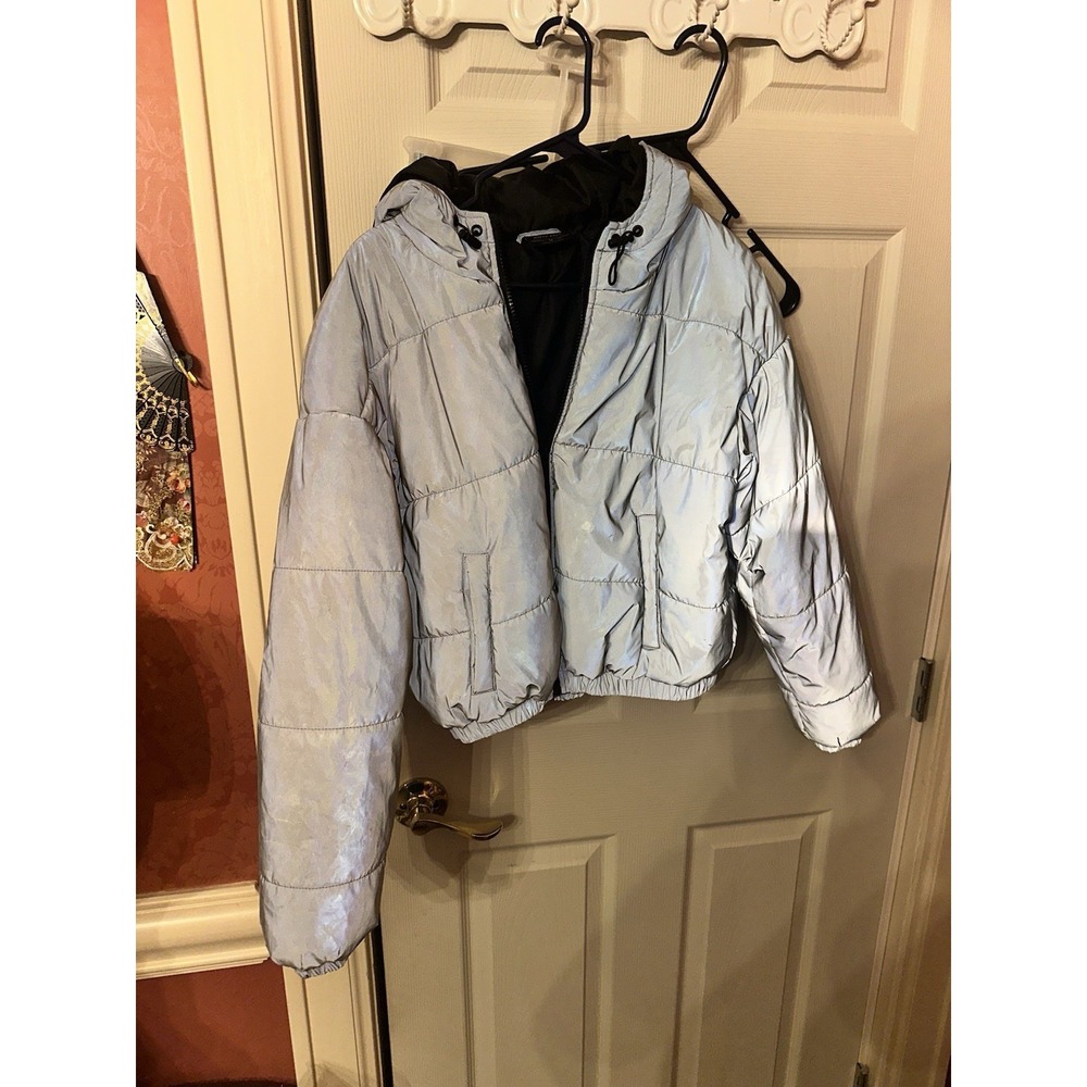 Ninety Hall Women's Sliver Jacket With Hood Size Medium